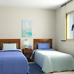 Ar Esmeralda Отель Кальпе
