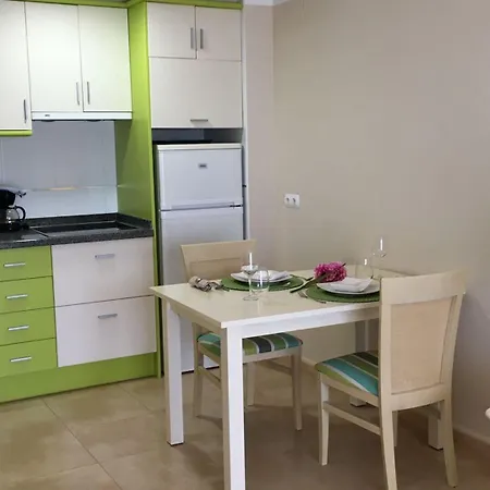 Apartment Ar Esmeralda *