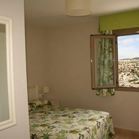 Szálloda Ar Esmeralda