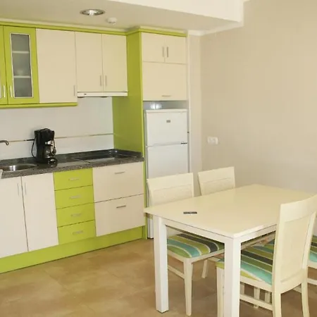 Apartment Ar Esmeralda