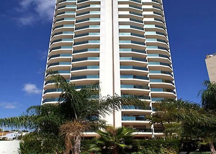 Hotel Ar Esmeralda 2*